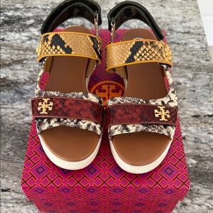 Tory Burch Sandals in Warm Roccia and Dark Sienna